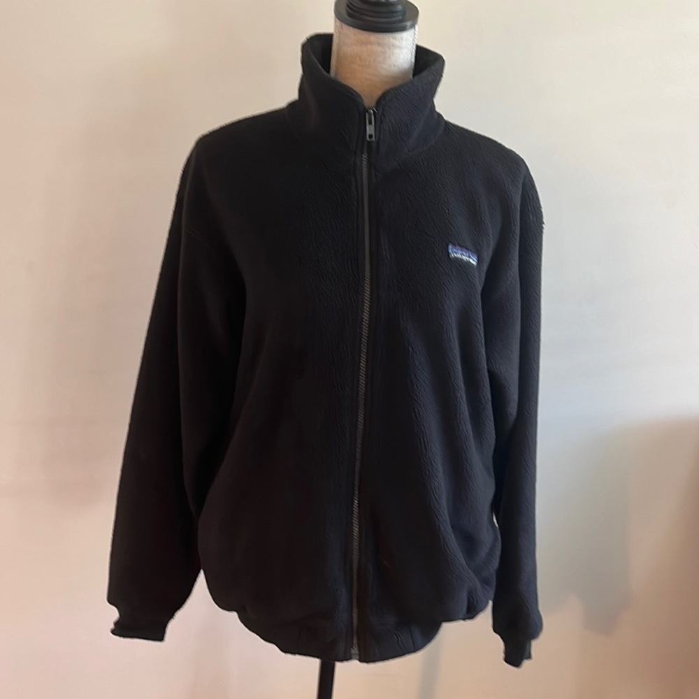 Patagonia vintage Zip Up Fleece black size 14. Excellent condition.
